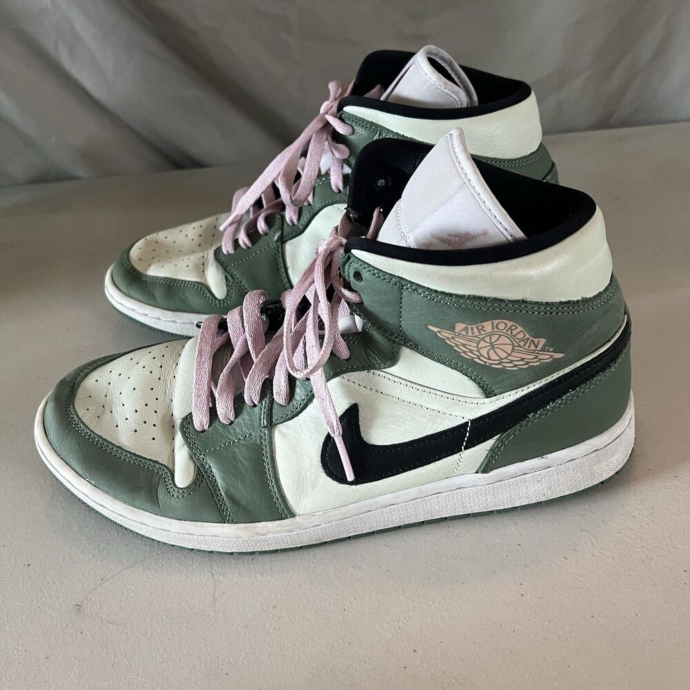 Nike Air Jordan 1 Mid Men 10.5 Women 12 CZ0774-300 Dutch Green Shoes *SEE PICS*
